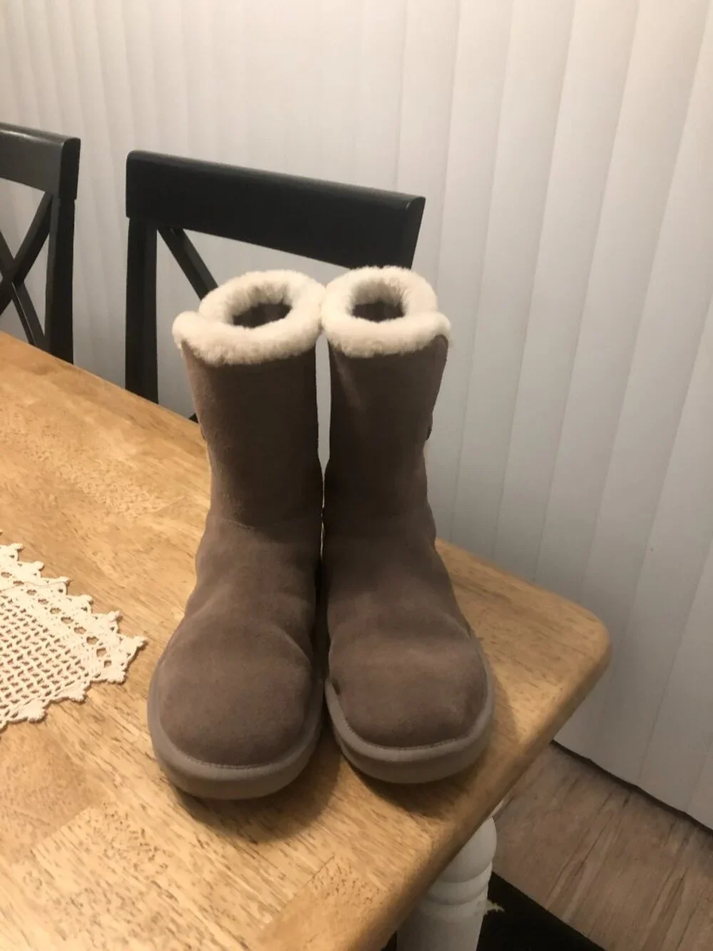 Koolaburra Mauve Shearling Boots Size 7